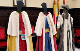 Ses Majestats els Reis d’Orient lluiran nous vestits en la Cavalcada de Reis 2020 de Sagunt confeccionats per Teresa Agudo 