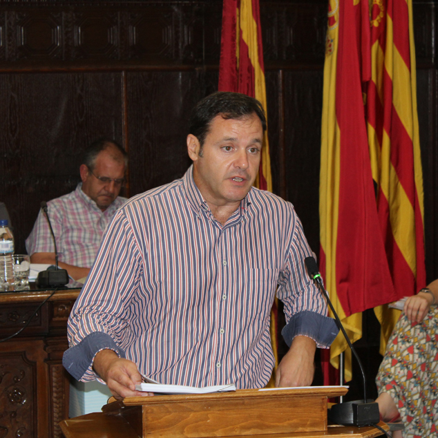 El Ple insta la Conselleria de Sanitat i Salut Pública a signar el conveni amb l'Institut Valencià d'Oncologia