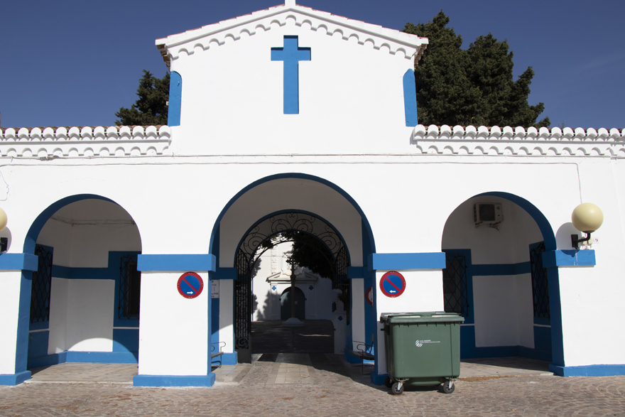 Els cementeris municipals tancaran dilluns de 8 a 12 hores