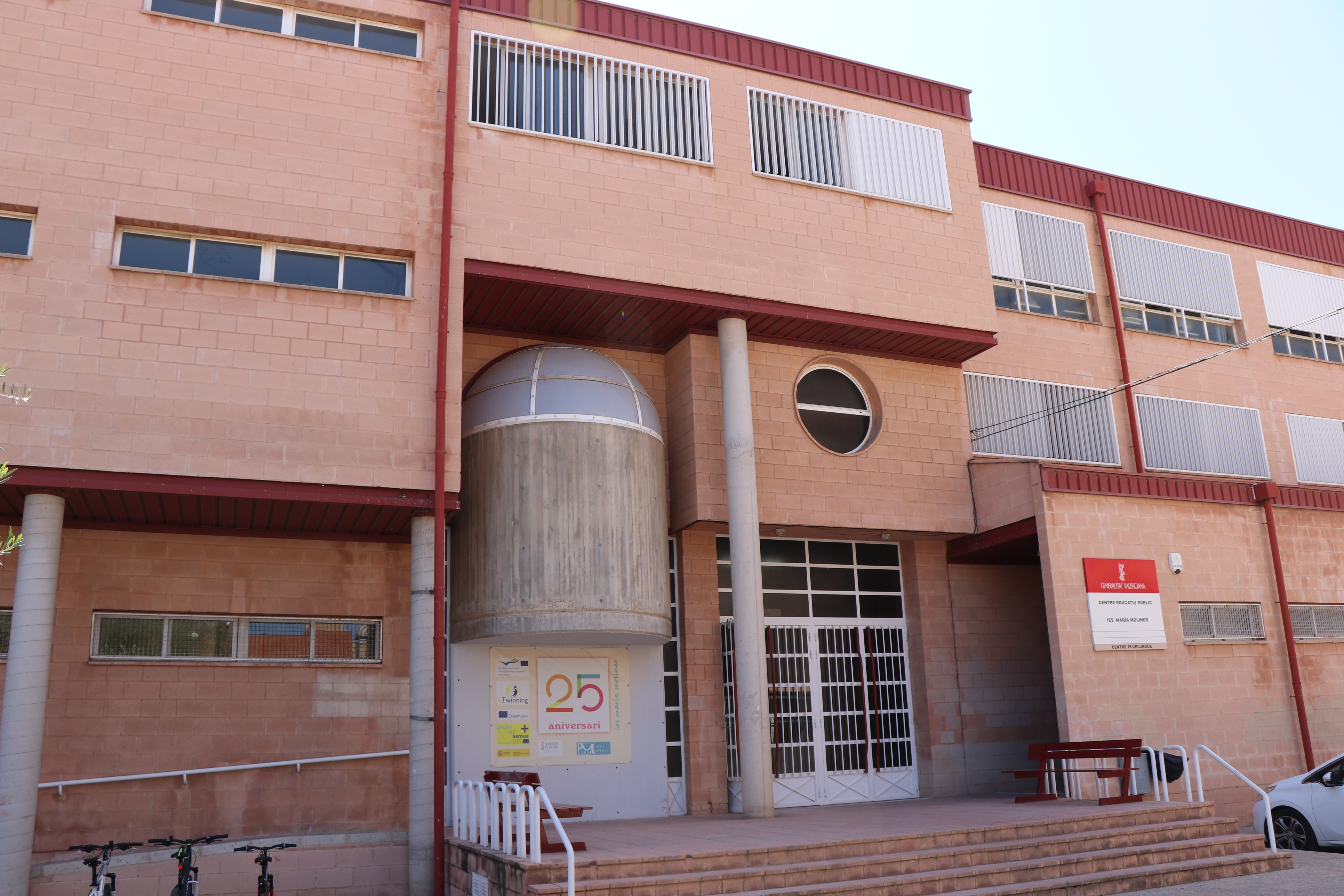 Els instituts d’Educació Secundària sumen prop de 3.000 alumnes matriculats fins al moment