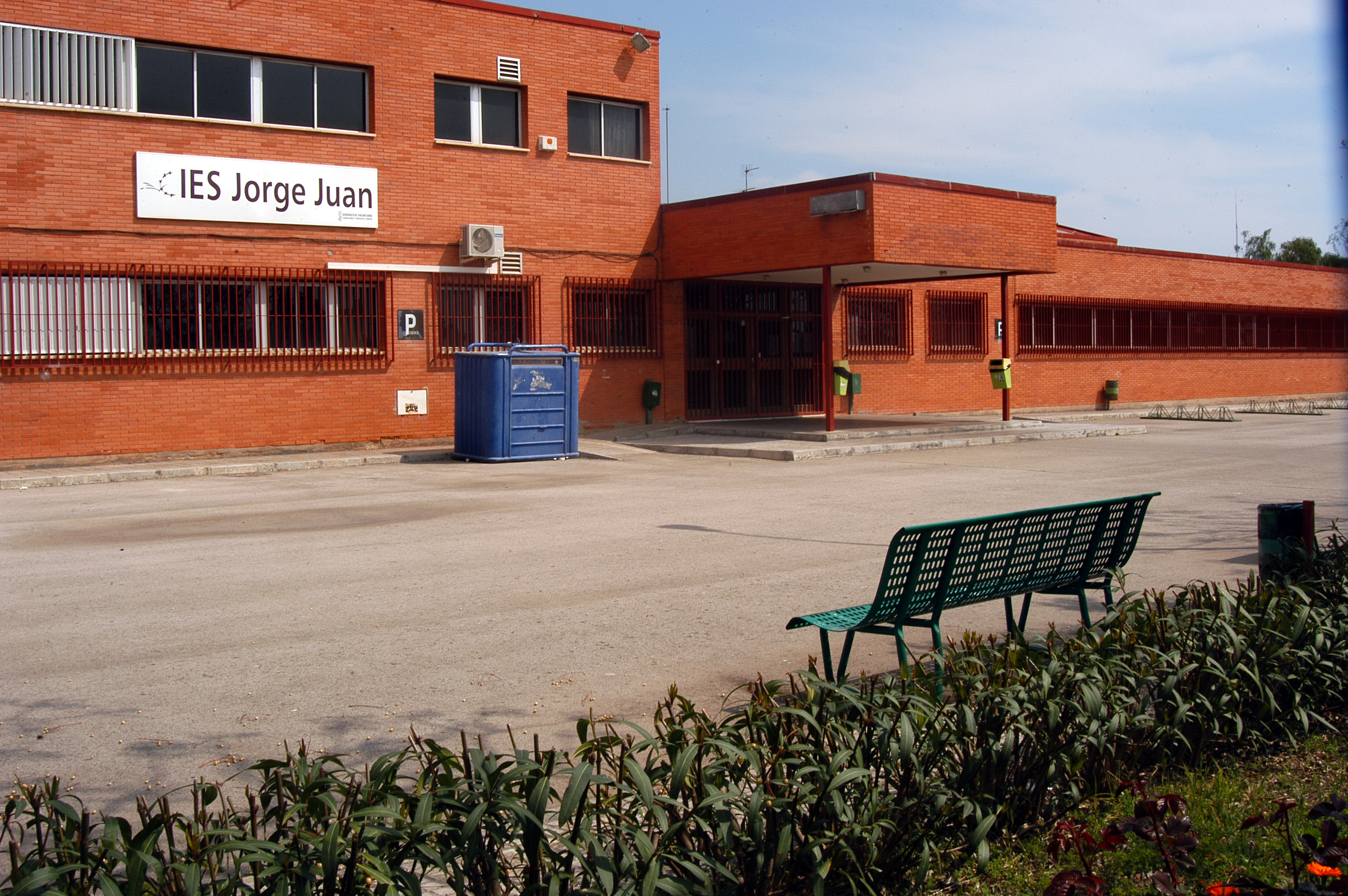 La delegació de Joventut realitza xarrades sobre seguretat en l'ús del mòbil i nomofòbia en instituts