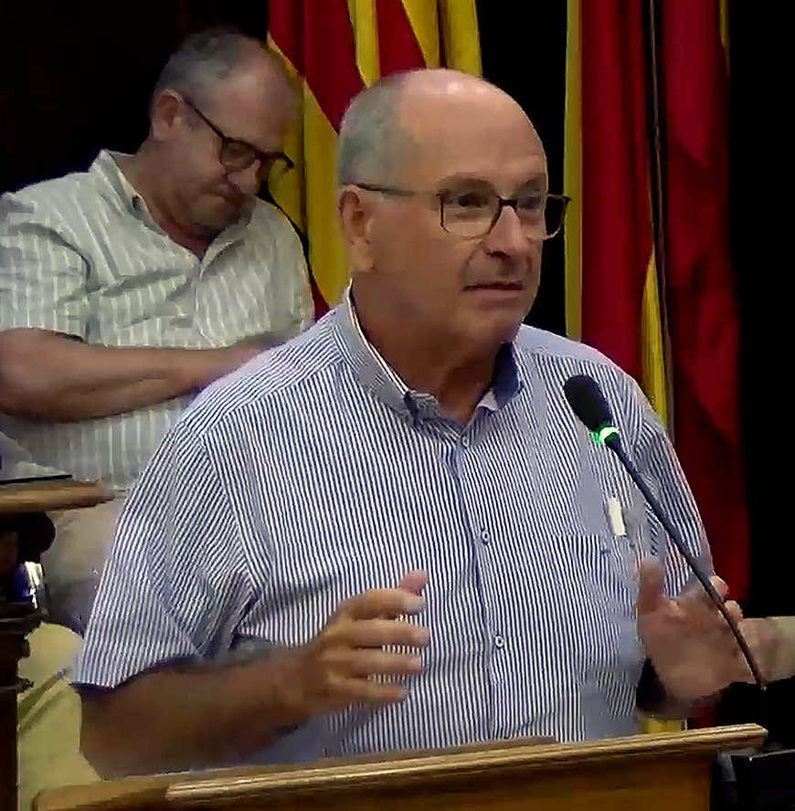 Sale adelante una moción en el pleno en defensa de la cultura y la enseñanza en valenciano 