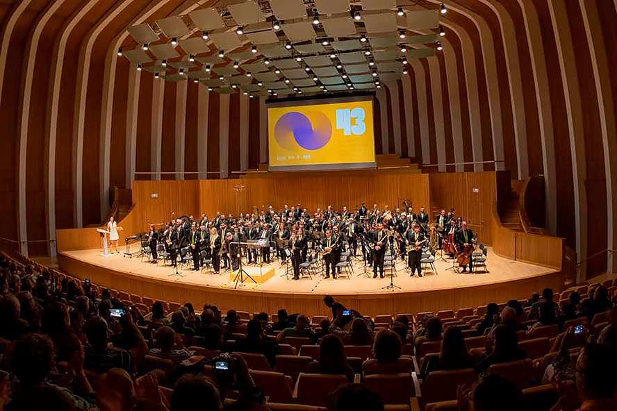 La Banda Sinfónica Lira Saguntina interpreta el tradicional concierto de Santa Cecilia 