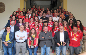 L’Ajuntament de Sagunt rep les campiones del BM Morvedre després del seu ascens