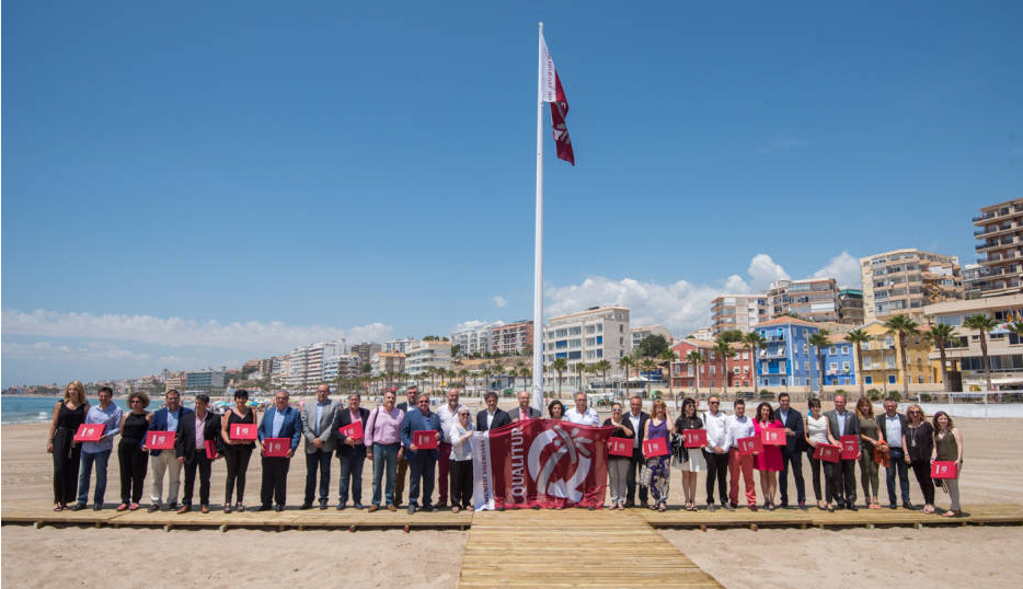 Les platges de Sagunt tornen a rebre la bandera Qualitur