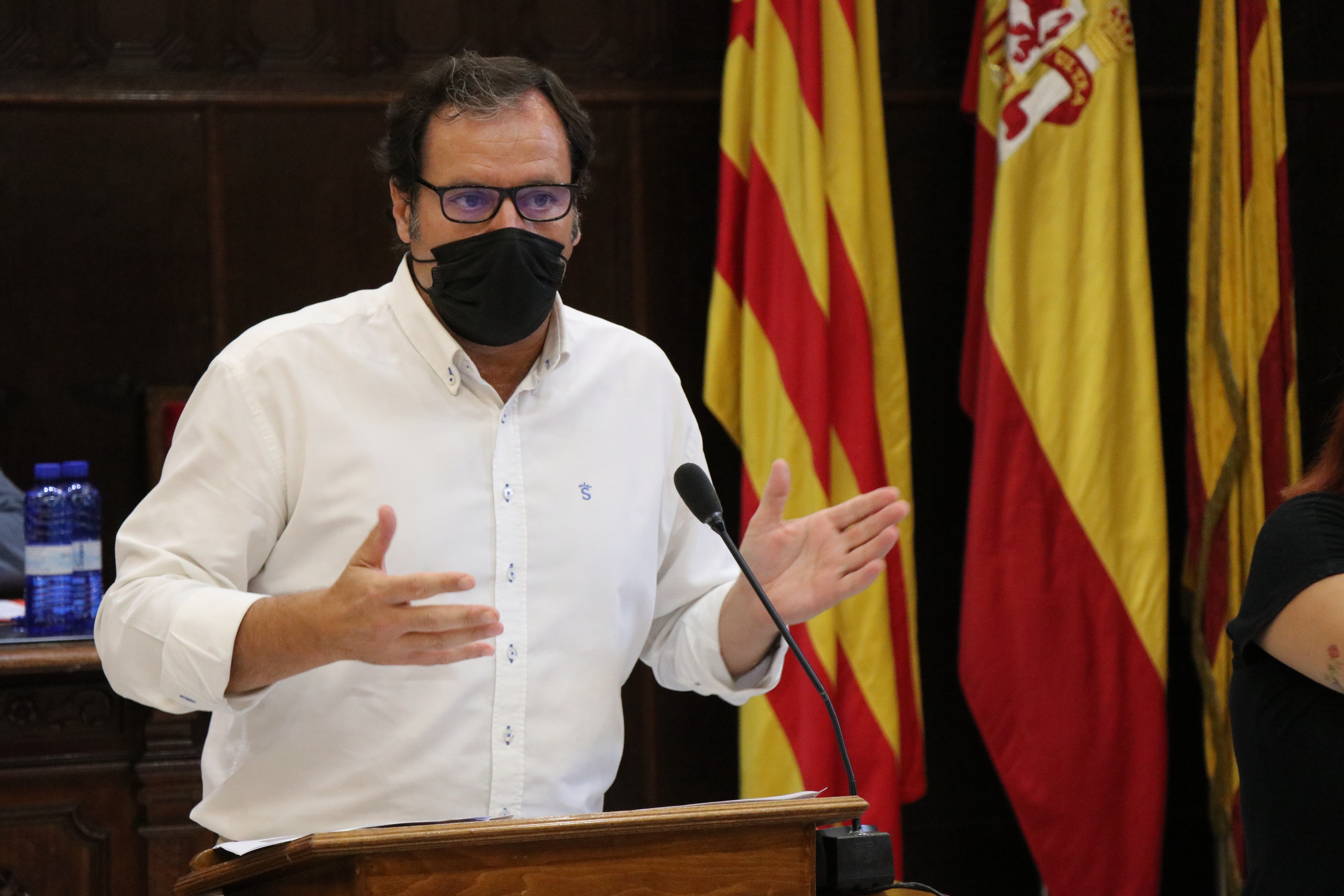 El Ayuntamiento acuerda instar al Gobierno de España a que agilice el proceso de aprobación por la Agencia Española del Medicamento del kaftrio