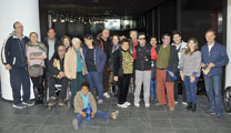Miembros de la Asociación Daño Cerebral Adquirido Provincia de Alicante visitan los museos de Sagunto