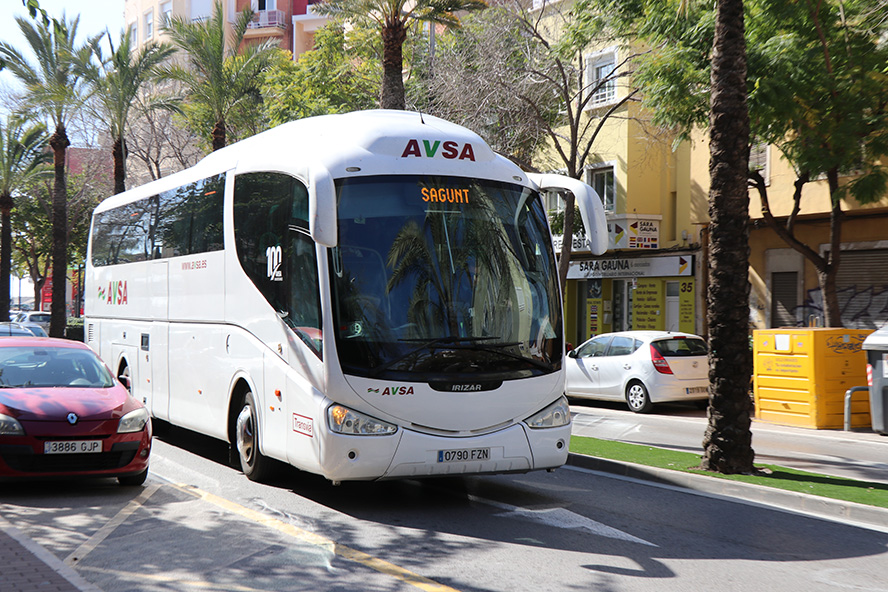 El Pleno de Sagunto reclama medidas para un servicio de transporte público interurbano fiable