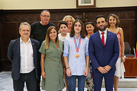 L'Ajuntament de Sagunt rep el guanyador de la X Olimpíada de Geologia de València, Ramón Margarit