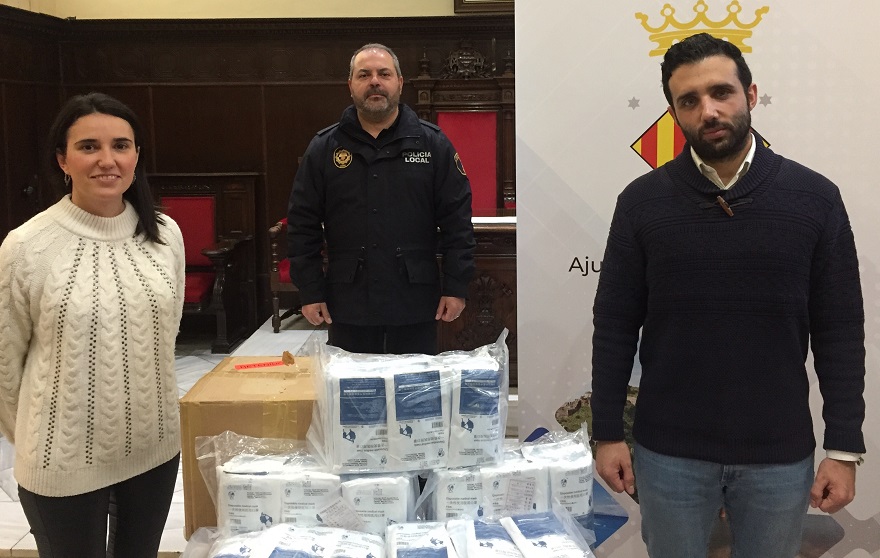 L'Ajuntament de Sagunt rep la donació de 10.000 mascaretes del Centre Comercial L’epicentre