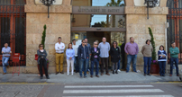 Minut de silenci pel pressumpte cas de violència masclista a Tenerife