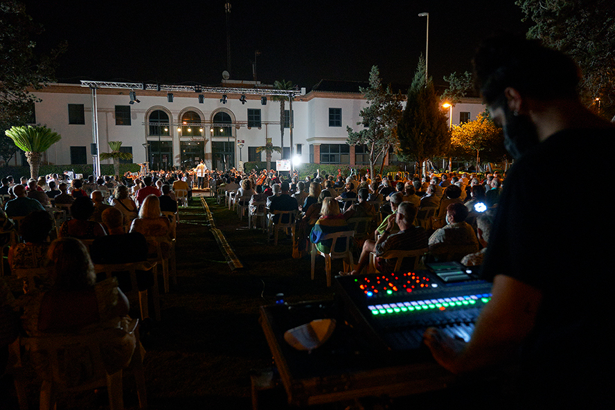 Música al Port comienza con Melodias dels carrers d’antany, un concierto de la Orquesta Sinfónica de la Lira Saguntina 