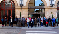 Minut de silenci pels presumptes casos de violència masclista ocorreguts en les últimes hores