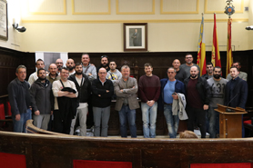 L'alcalde de Sagunt es compromet a actuar com a intermediari entre Arcelor i els treballadors acomiadats de Serpusa