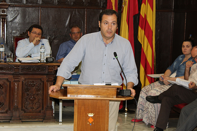 El Ple insta l'Equip de Govern a adaptar els espais al llenguatge visual per a persones amb diversitat funcional