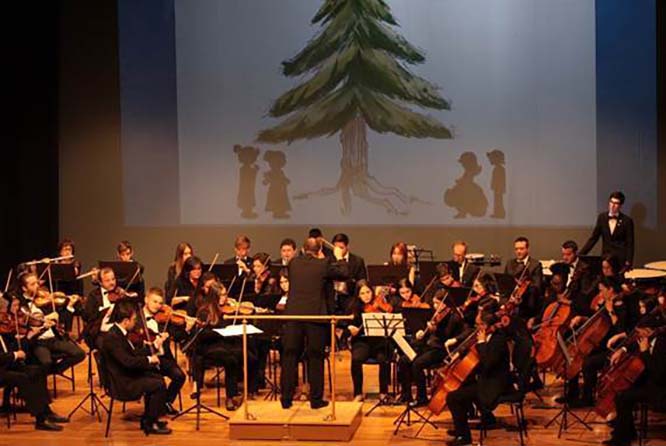 La orquesta de la Lira Saguntina interpreta su tradicional concierto de primavera 