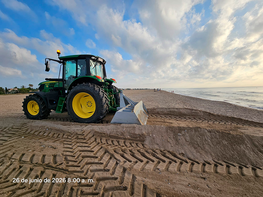 El Ayuntamiento de Sagunto inicia los trabajos para eliminar el escalón de las playas de Almardà, Corinto y Malvarrosa